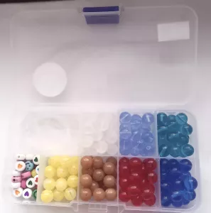 Korálkový mix - kreativní sada na tvoření (6-7 náramků)