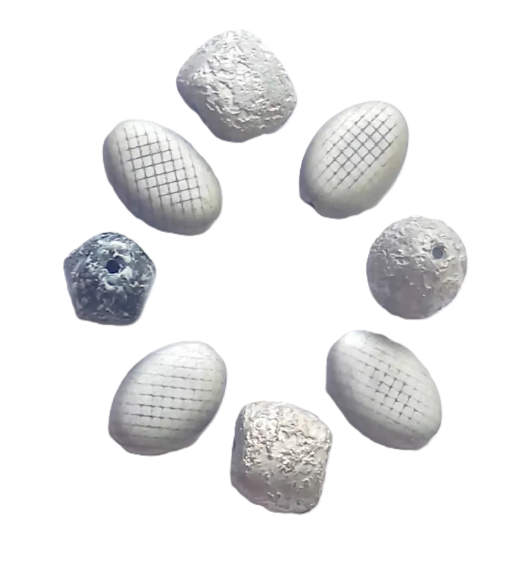 Korálky mix různé tvary originální design šedostříbrný nástřik sada 8 ks