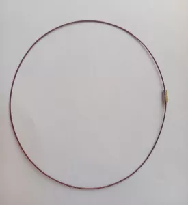 Kruh na krk tmavě vínový 145 mm