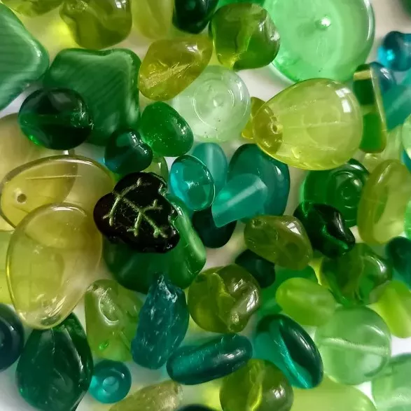 Mix českých skleněných korálků LES 50 g