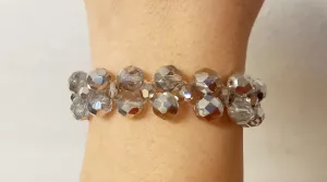 Náramek z broušených českých skleněných korálků krystal s pokovem