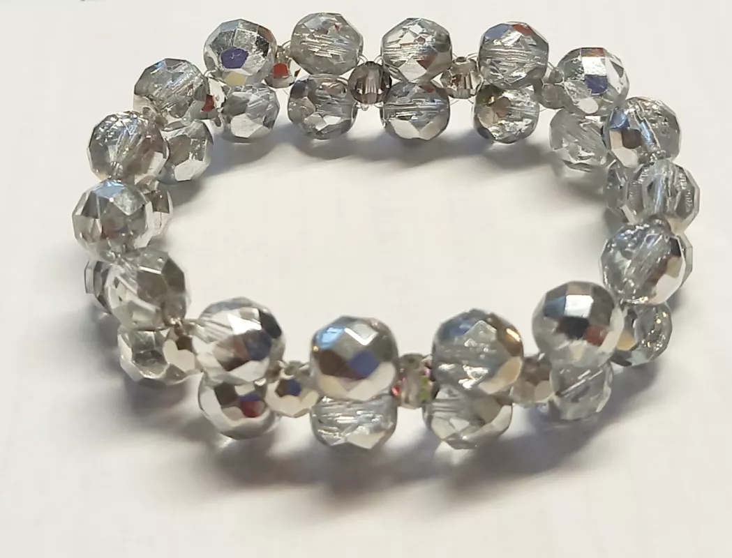 Náramek z broušených českých skleněných korálků krystal s pokovem