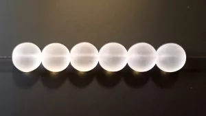 Skleněné mačkané kuličky 14mm krystal  "FROZEN" 6ks