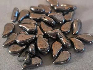 Korálek lísteček 15x9 mm metalické
