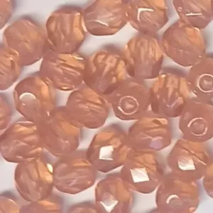 Korálky broušené 4mm  světle růžový alabastr 40 ks