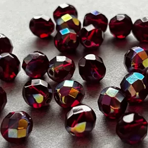 Korálky broušené 8mm granát  AB 28 ks 