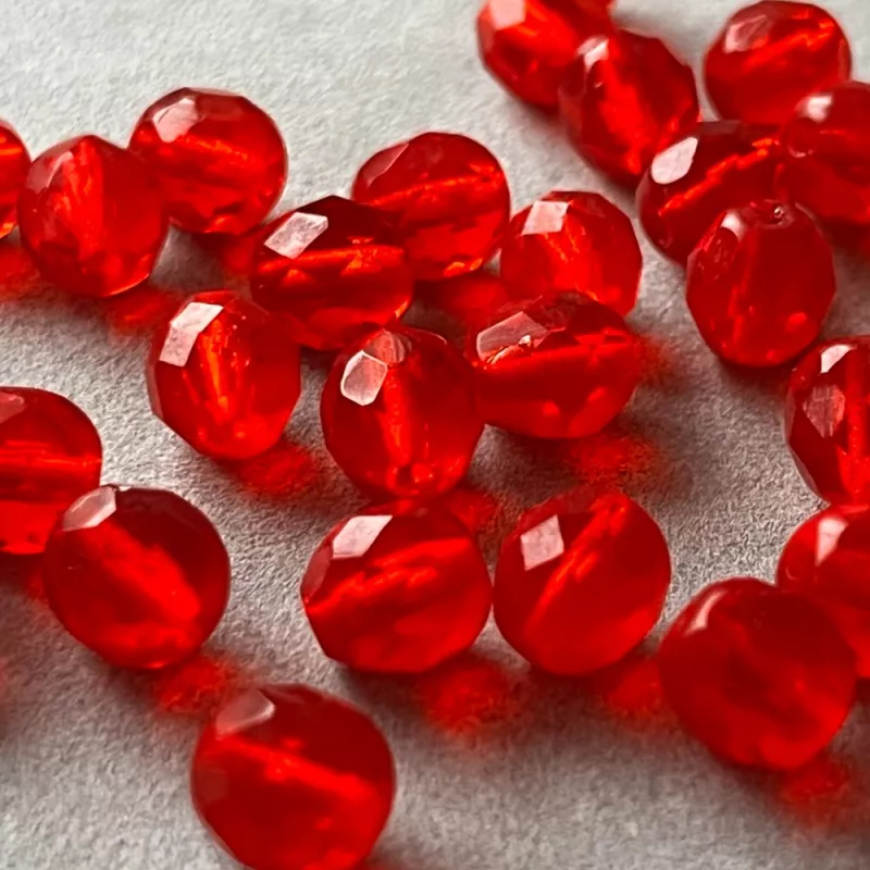 Korálky broušené 8mm rubín mat