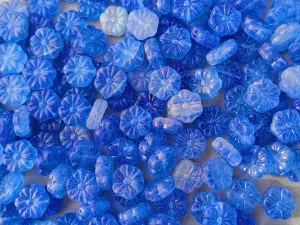Korálky kytička 13 mm míchaný tmavě modrý mix