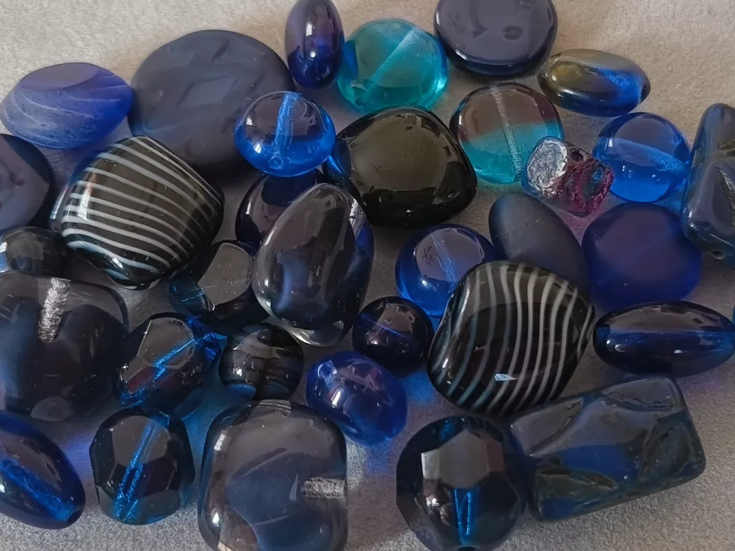Mix českých skleněných korálků DARK BLUE