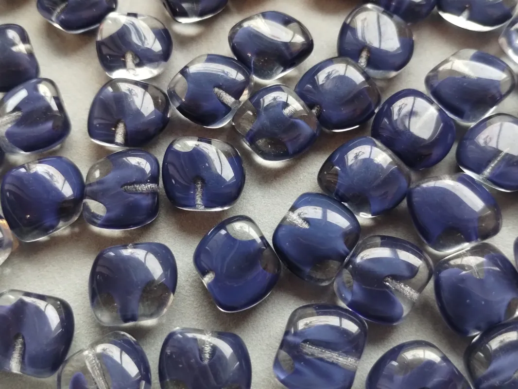 Nepravidelný čtverec 13x15 mm míchaný modrá/krystal