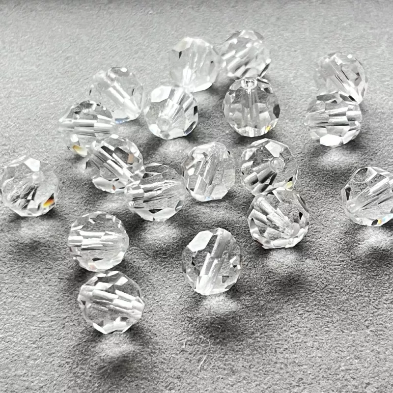 Preciosa MC perle kulatá 10 mm Crystal 18 ks