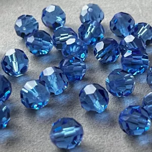 Preciosa MC perle kulatá 8 mm Sapphire 28  ks