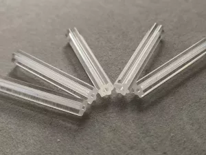 Sekané tyčinky krystal cca 30x4 mm