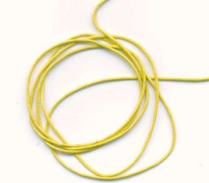 Voskovaná šnůra síla 1mm barva žlutá délka 1m.