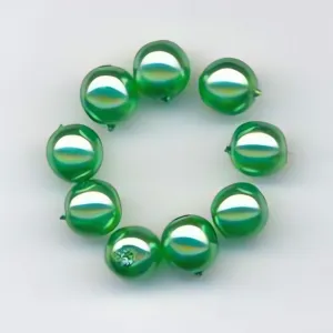Voskované korálky 8 mm zelené 12ks