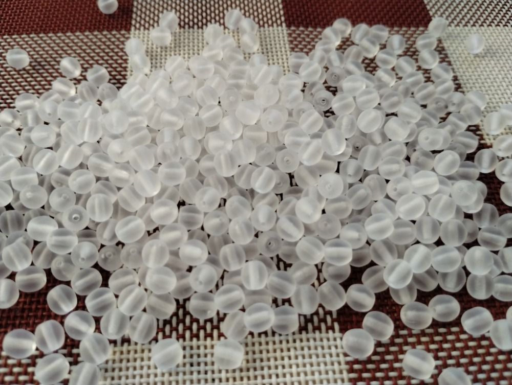 Korálky mačkané 5mm mat 100gr. II.j. Firma Petr Machačka - výroba skleněné korálky