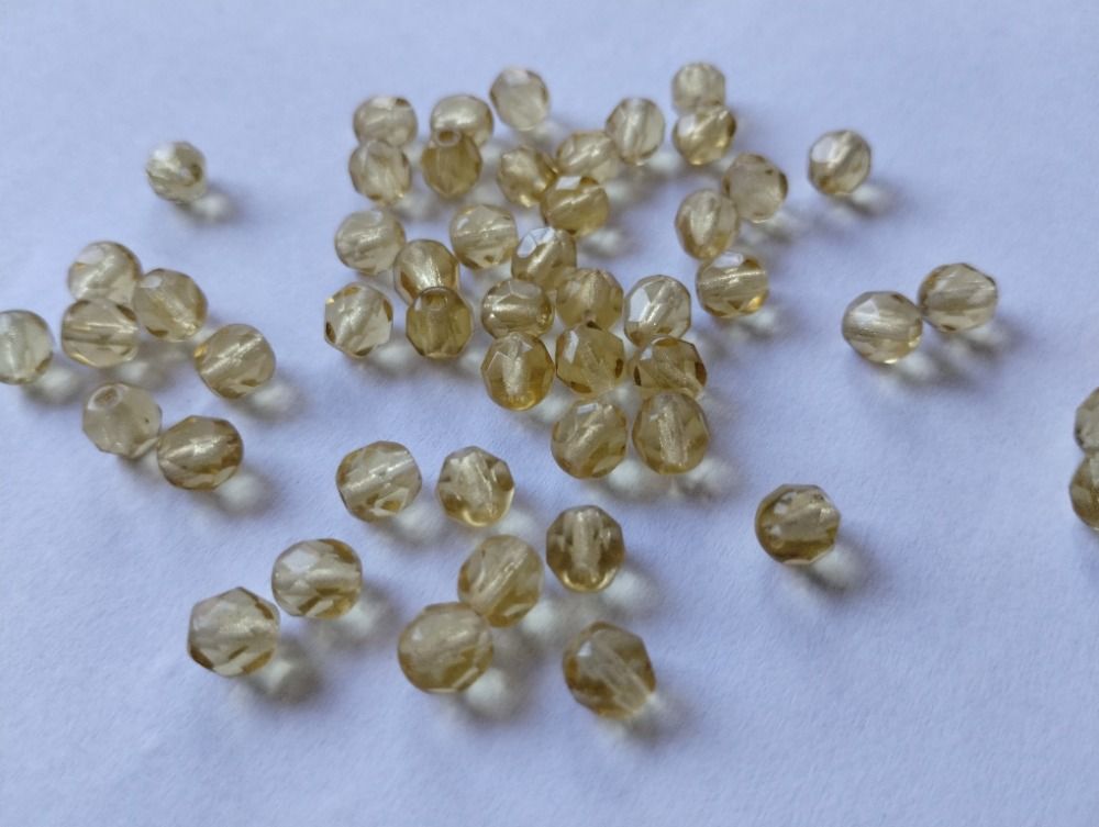 Korálky broušené 6mm topaz 47ks Firma Petr Machačka - výroba skleněné korálky