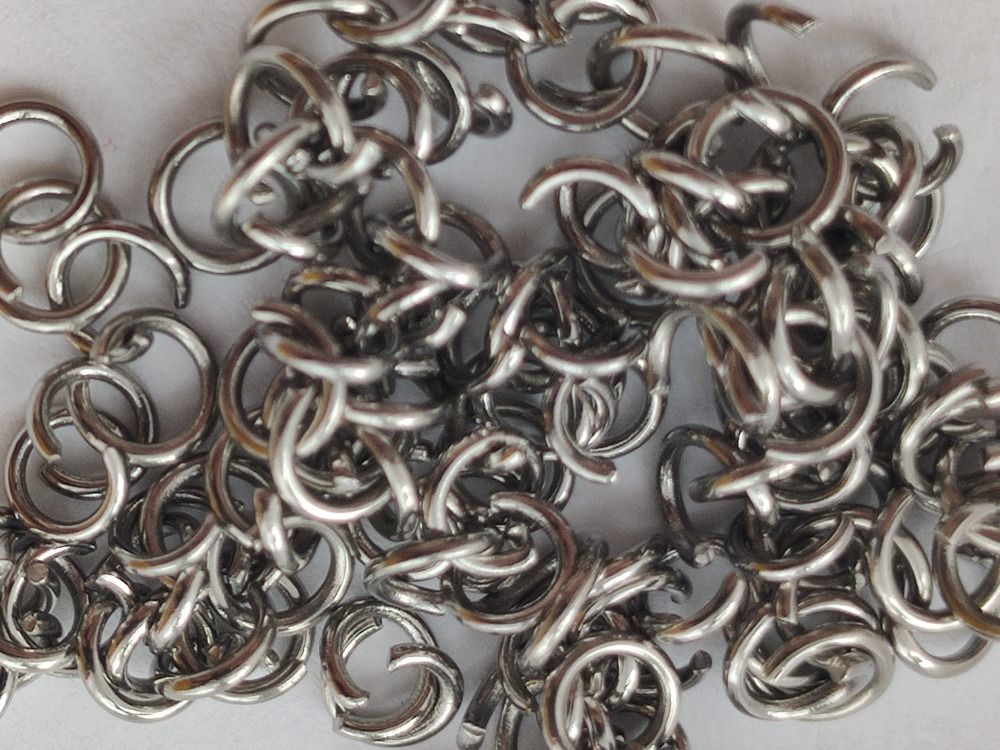 Kroužek spojovací, cca 4 x 0,7 mm, nerez 10ks