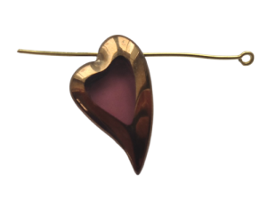 Korálek ploškovaný fialové srdce se zlatým okrajem