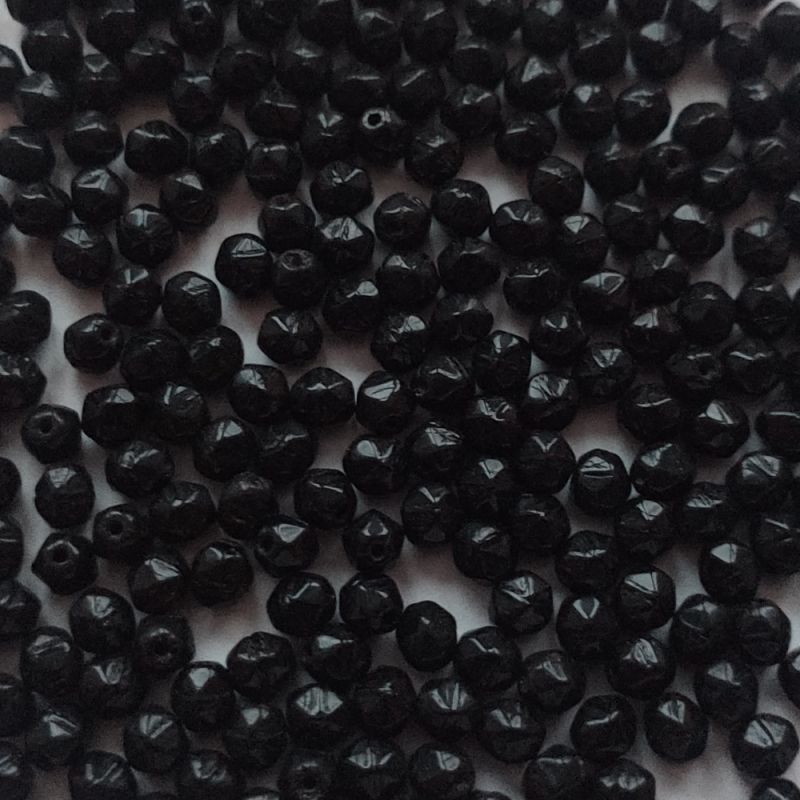 Korálky Anglická perle 4mm černá 100 ks
