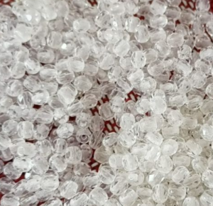 Korálky broušené 4mm krystal 50 ks