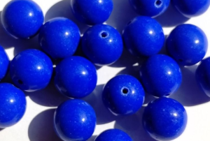 Skleněné mačkané kuličky 10mm sytá modrá 14ks